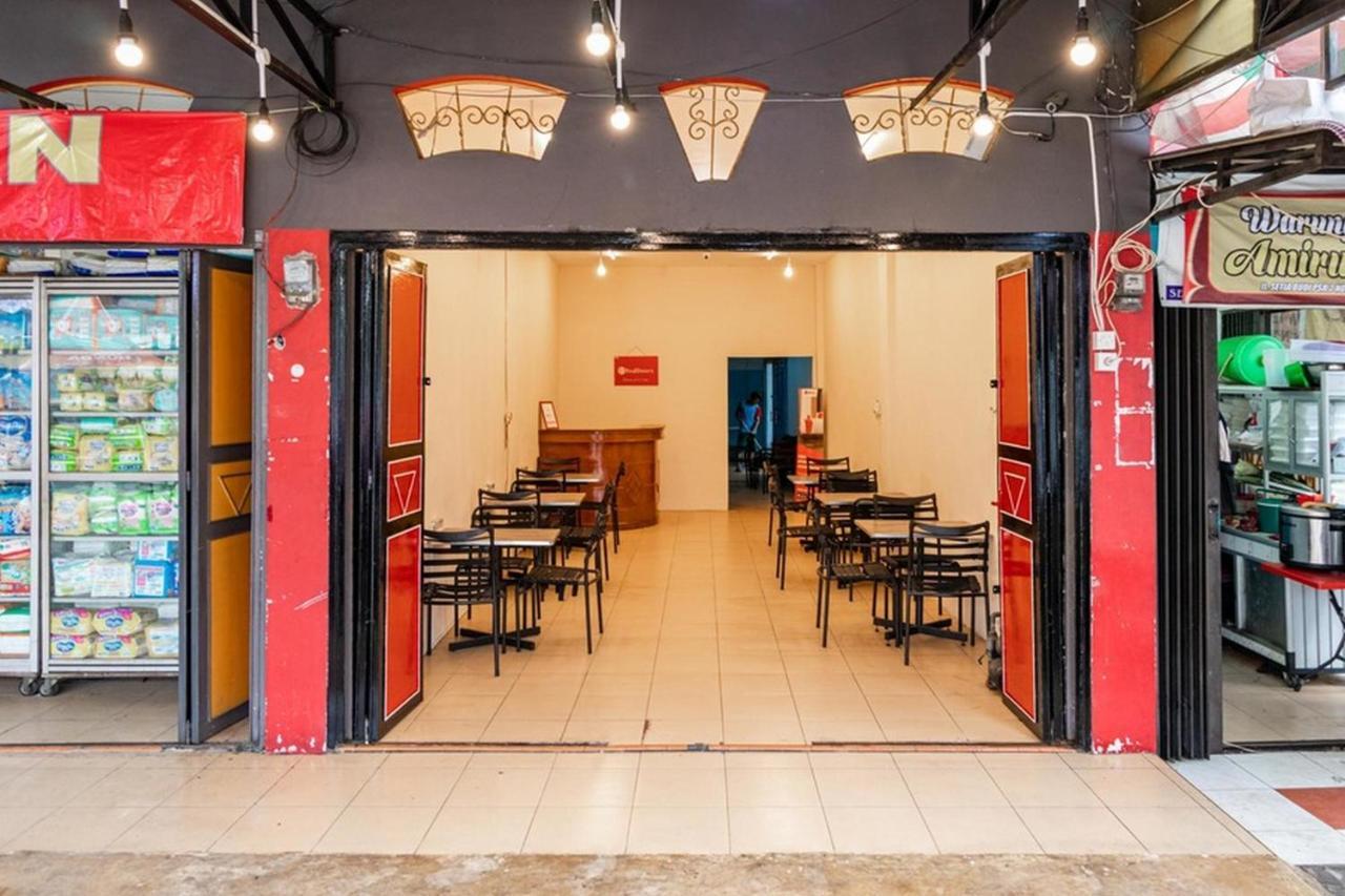 Reddoorz Syariah @ Jalan Setiabudi Medan 3 Экстерьер фото